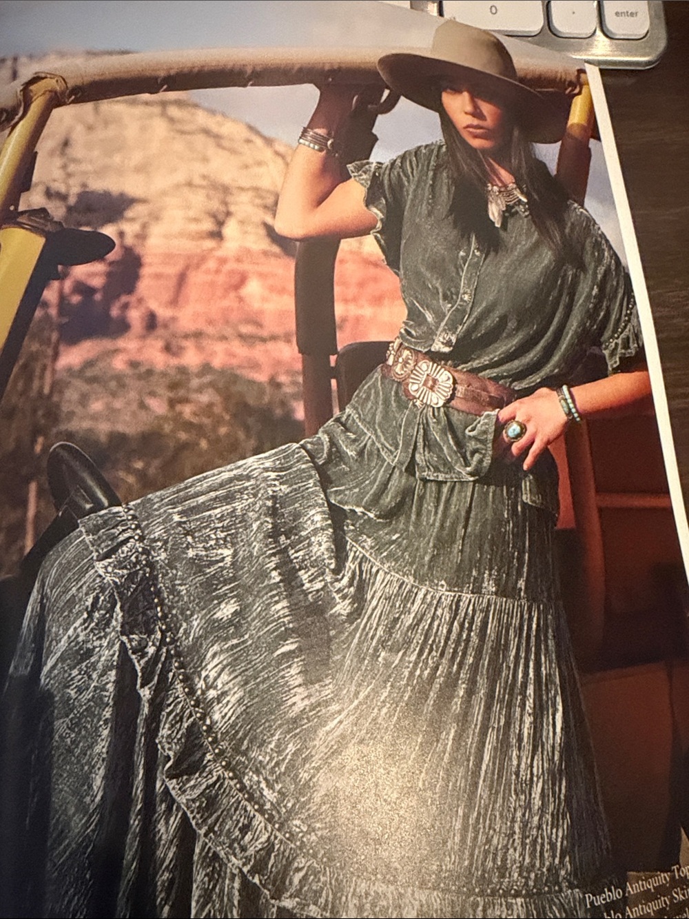 Double d Ranch Pueblo Antiquity Velvet Top